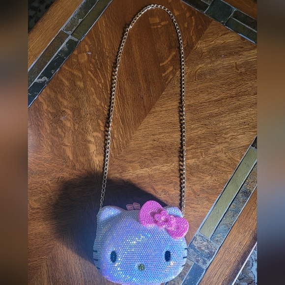 Hello Kitty Rhinestone Bag - Picture 14 of 16